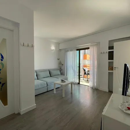 Gabriel Miro, Center, Terrace With Beautiful View, Refurbished - 1 Min From The Apartment
