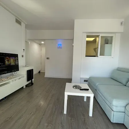 Gabriel Miro, Center, Terrace With Beautiful View, Refurbished - 1 Min From The Apartment *